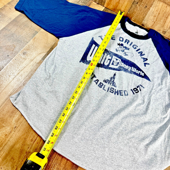 WALT DISNEY WORLD Baseball Shirt Gray w Blue Sleeves Mens Size XXL Disney Parks - Picture 7 of 8